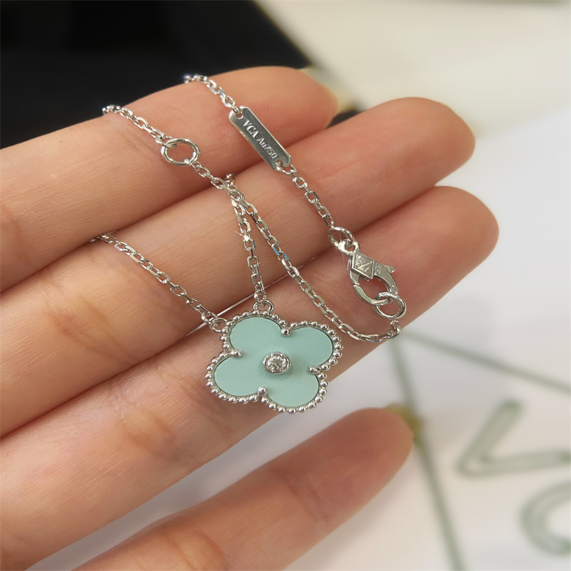 Wholesale High Brand Custom Jewelry Manufacturer Best Diamond Jewelry Van Cleef Holiday Pendant 2022 diamond jewelry necklace from china suppliers