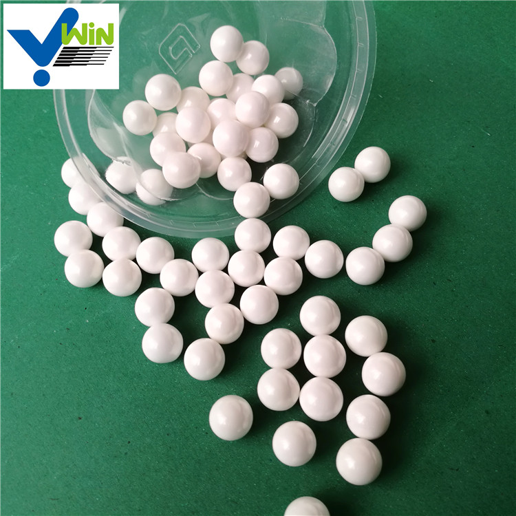 Wholesale High purity white zirconia ceramic grinding ball as mill grinding media from china suppliers