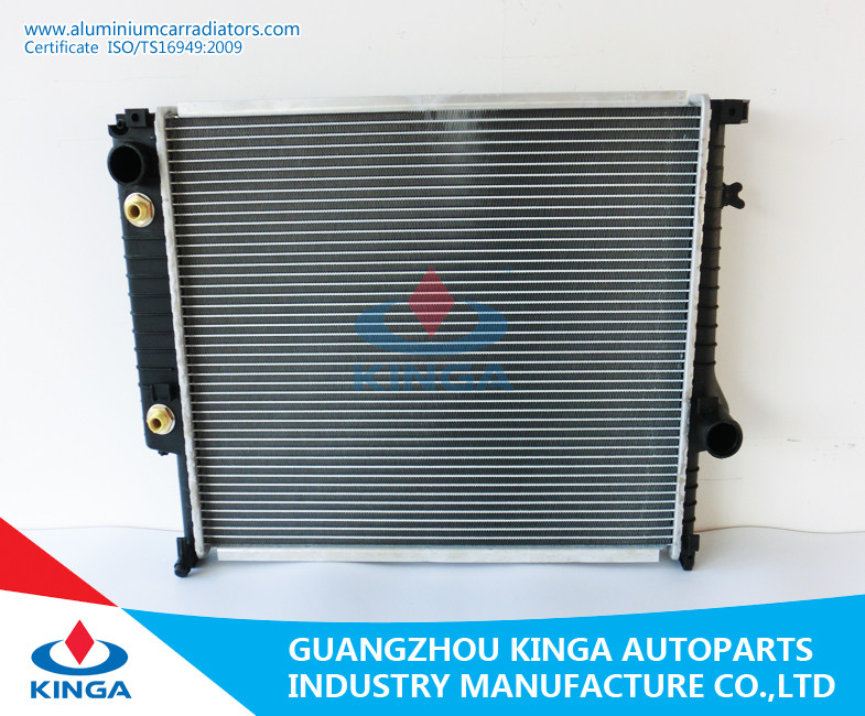 Wholesale 320/325/530/730i 91-94 AT BMW Radiator Replacement OEM 1468079 / 1709457 / 1719261 from china suppliers