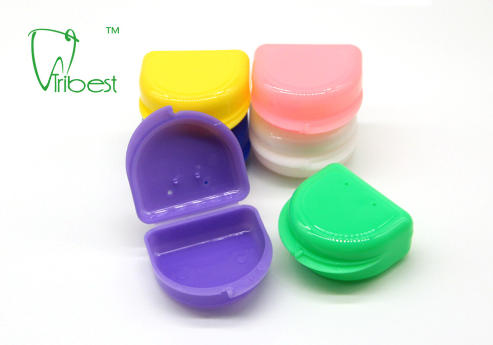 Wholesale Small Colorful Plastic Orthodontic Retainer Case from china suppliers