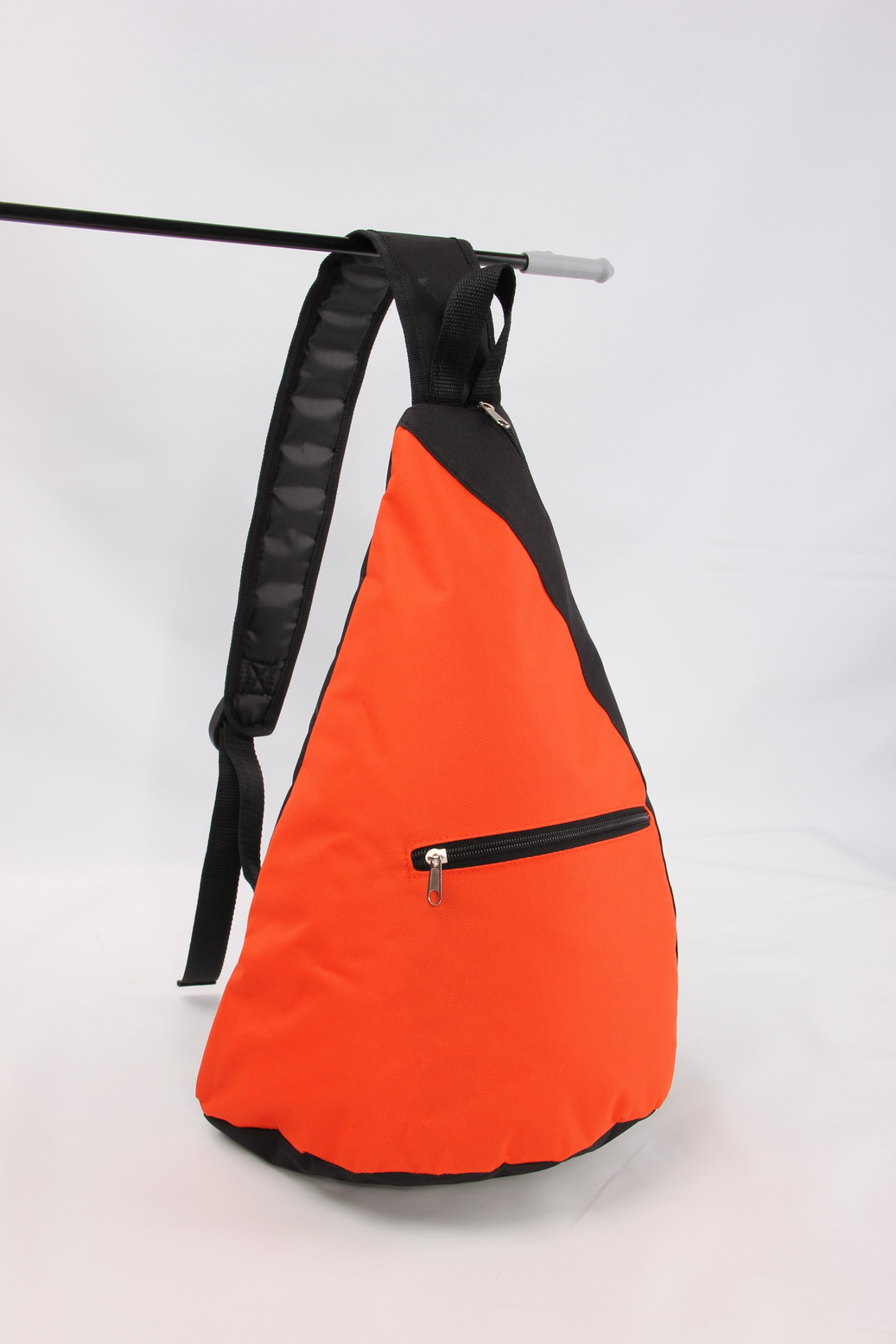 Wholesale Promotion Triangle Sling Backpack With Two Zippers-HAB13560 from china suppliers