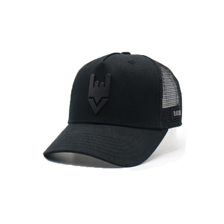 Wholesale Unisex Embroidered Baseball Caps Solid Color Adjustable Leisure Caps from china suppliers