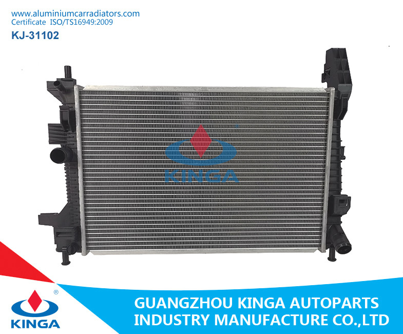 Wholesale Tube - Fin Core Type Ford Aluminum Radiator For 2009 Ford Focus 1.4tdci / Aluminum Silver Radiatorr from china suppliers