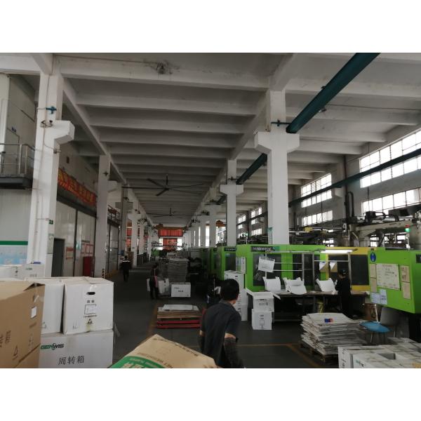 BIFMA Standard HCYZ Adjustable Armrest Sillas De Oficina for Modern Swivel Gerente Cadeira de Almoco