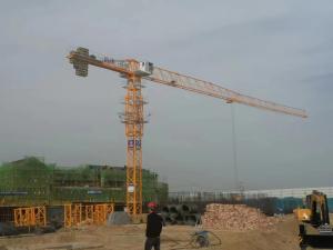 Wholesale QTZ125 Flat High Rise Crane 10 Tons Load Top Slewing Type 50m Working Jib L68B2 Mast In Russia from china suppliers