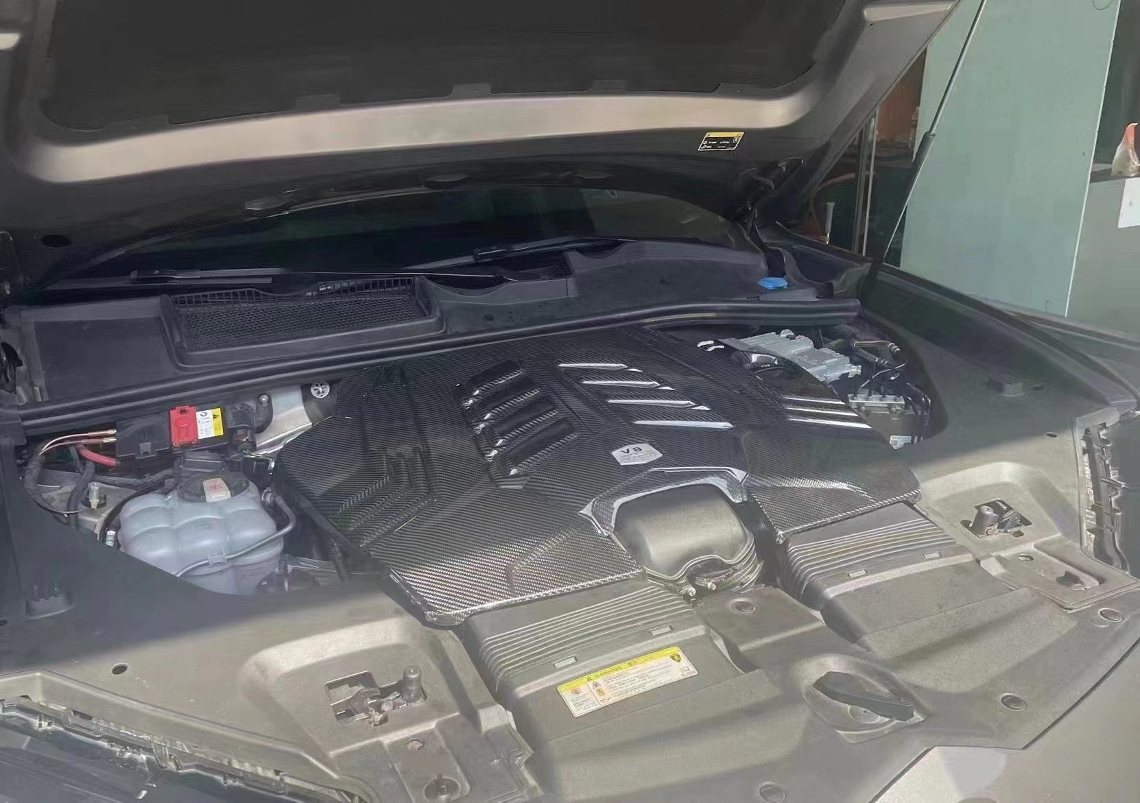 Replace Lamborghini Body Kit URUS Dry Carbon Fiber Engine Liner Shield