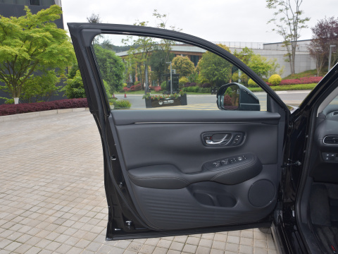 Fuel Hybrid Hon-da HR-V eHEV Compact SUV with Dual-Engine and Automatic Gearbox Dongfeng Gas Petrol Automobiles Left Steering