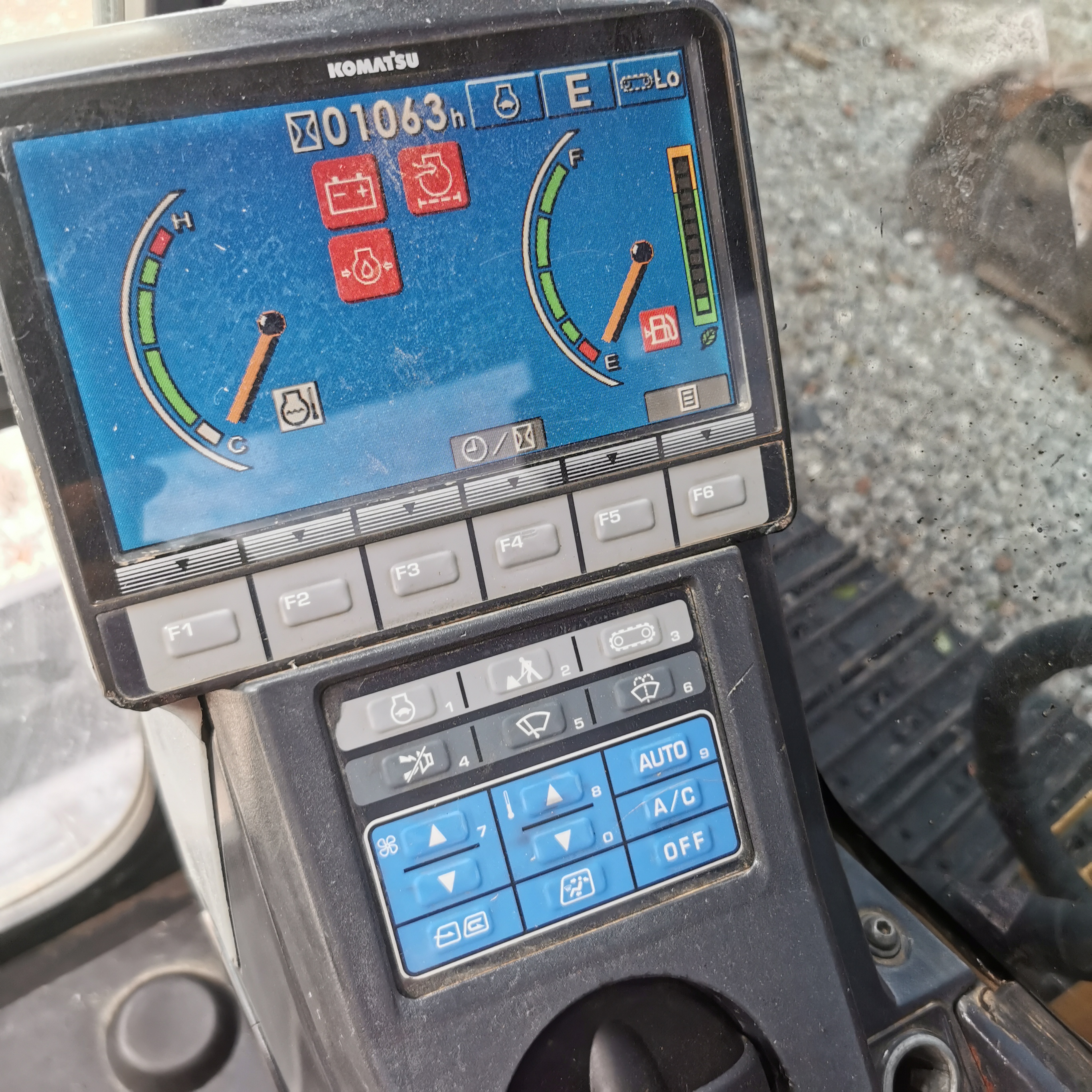 Excavator Komatsu Original japan Used Crawler Excavator For sell Pc70 Used 0.3 m3 6.0 m