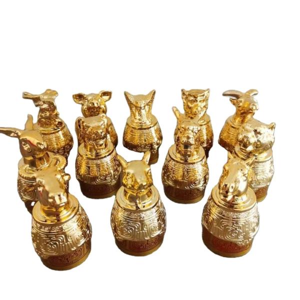 Customized Logo Animal Head Bottle Caps for Sophisticated Glass Collar Wine