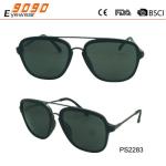 Sunglasses in fashionable round design,made of plastic ,metal temple ,suitable