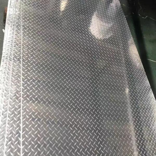 Steel Stainless Diamond Plate Sheets Anti Slip 304 201 Ss 316 Checker Plate Ss