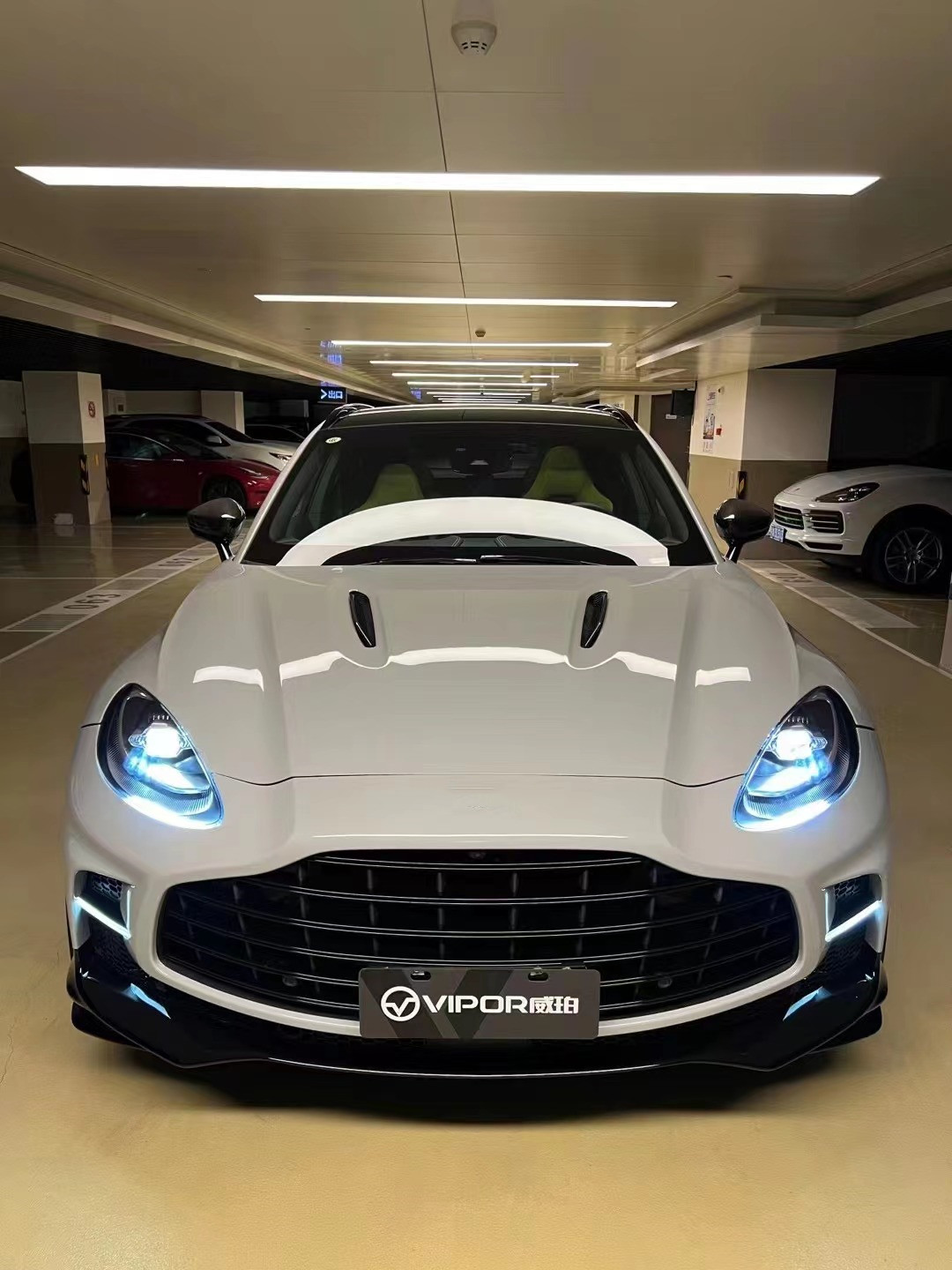 707 DBX Aston Martin Dbx Body Kit Carbon Fiber Rear Bumper With Diffuser