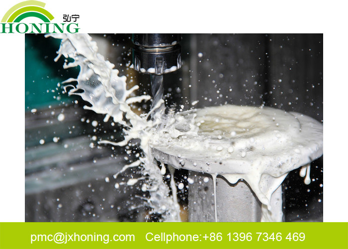 High Stable Non Foaming Surfactant , Anionic And Nonionic Surfactants For Metal Cutting Fluid Emulsions