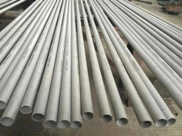 Manufacture Hydraulic/Automobile Pipe BS Jh Steel Stainless Seamless Welding