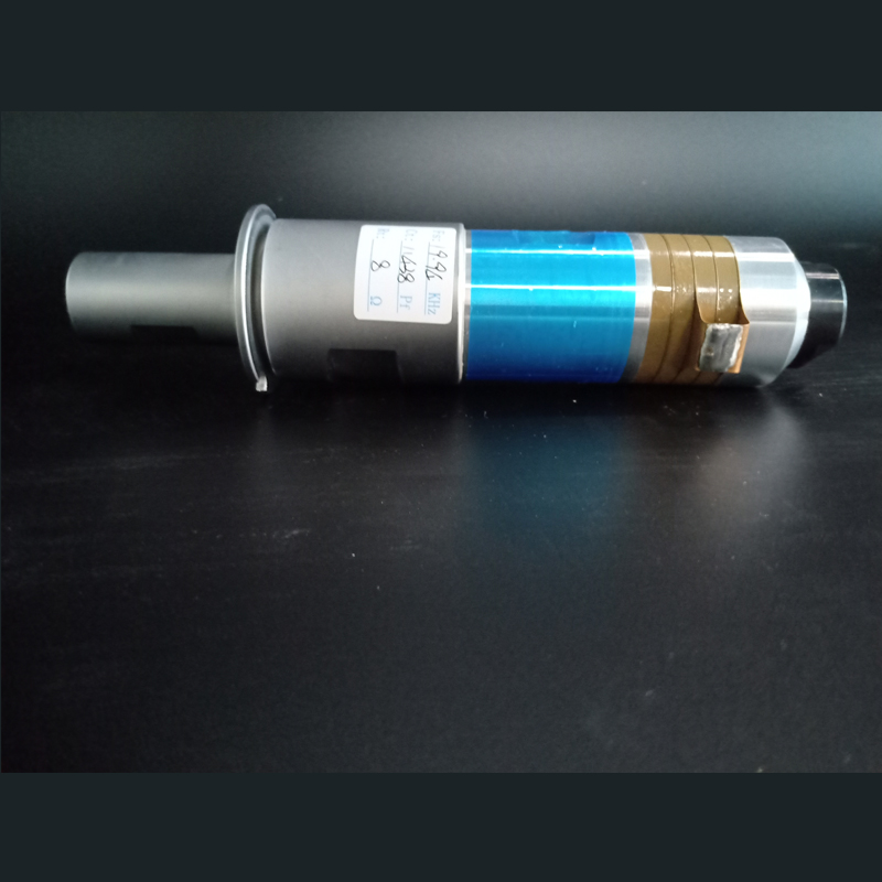 PP spunbond non-woven mask ultrasonic welding transducer with horn 2000W/20khz