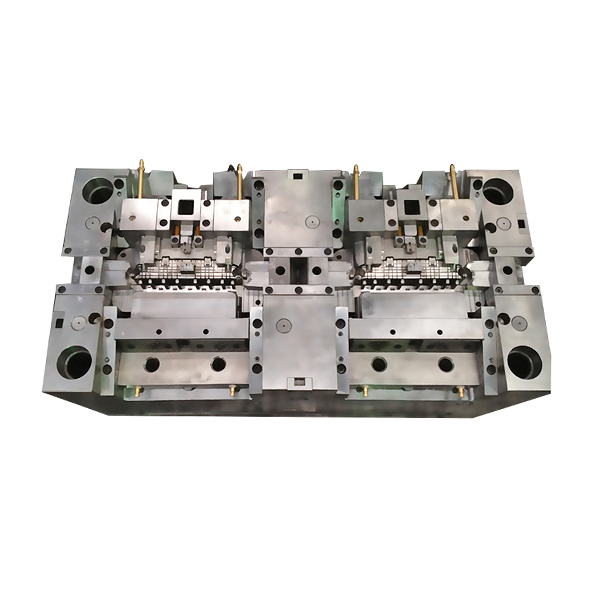 OEM Auto Spare Part Plastic Injection Tooling With High Precision , Custom Injection Mould Tools