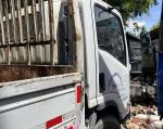 Isuzu used Cargo Truck with 2 Doors Diesel Engine lorry light truck cargo box