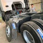 Sinotruk Euro 2 Diesel Fuel Type 6x4 371HP Tractor Trailer Truck With ZF8198