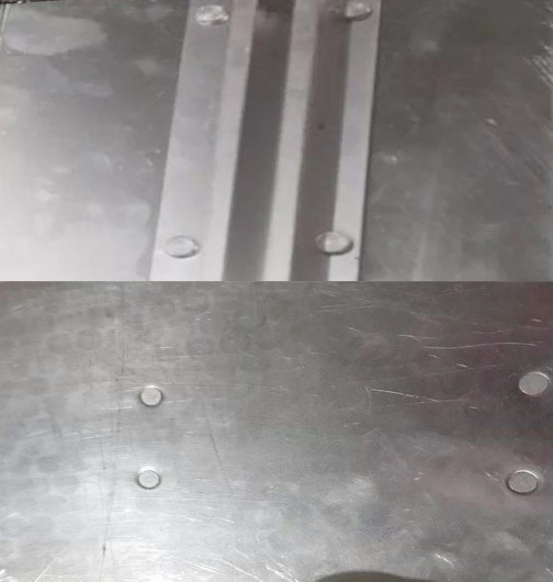 Traffic sign making riveter machine