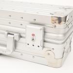 Slim Silver Molded Custom Made Aluminum Transport Carrying Case