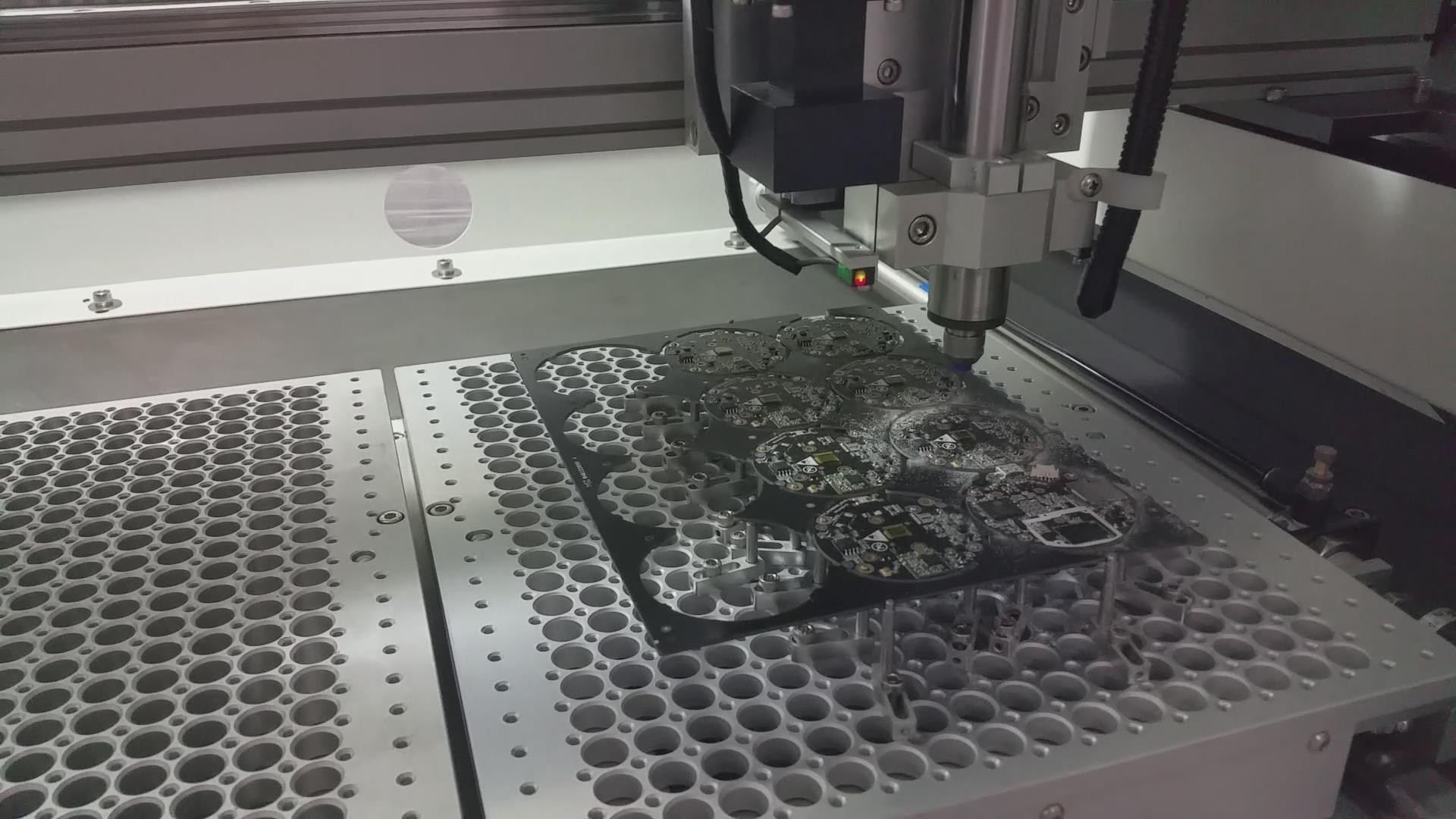 Wholesale High Precision Pcb Depaneling Router 1.5kw AC220v Strong Power from china suppliers