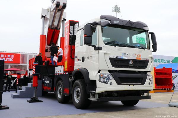 100 Ton Truck Mounted Crane Howo 10*4 Chassis 440hp Knuckle Arm Crane 135 Tons
