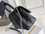***Hemming Stitching Branded Ladies Handbag Lambskin Chanel Trapezoid Bag