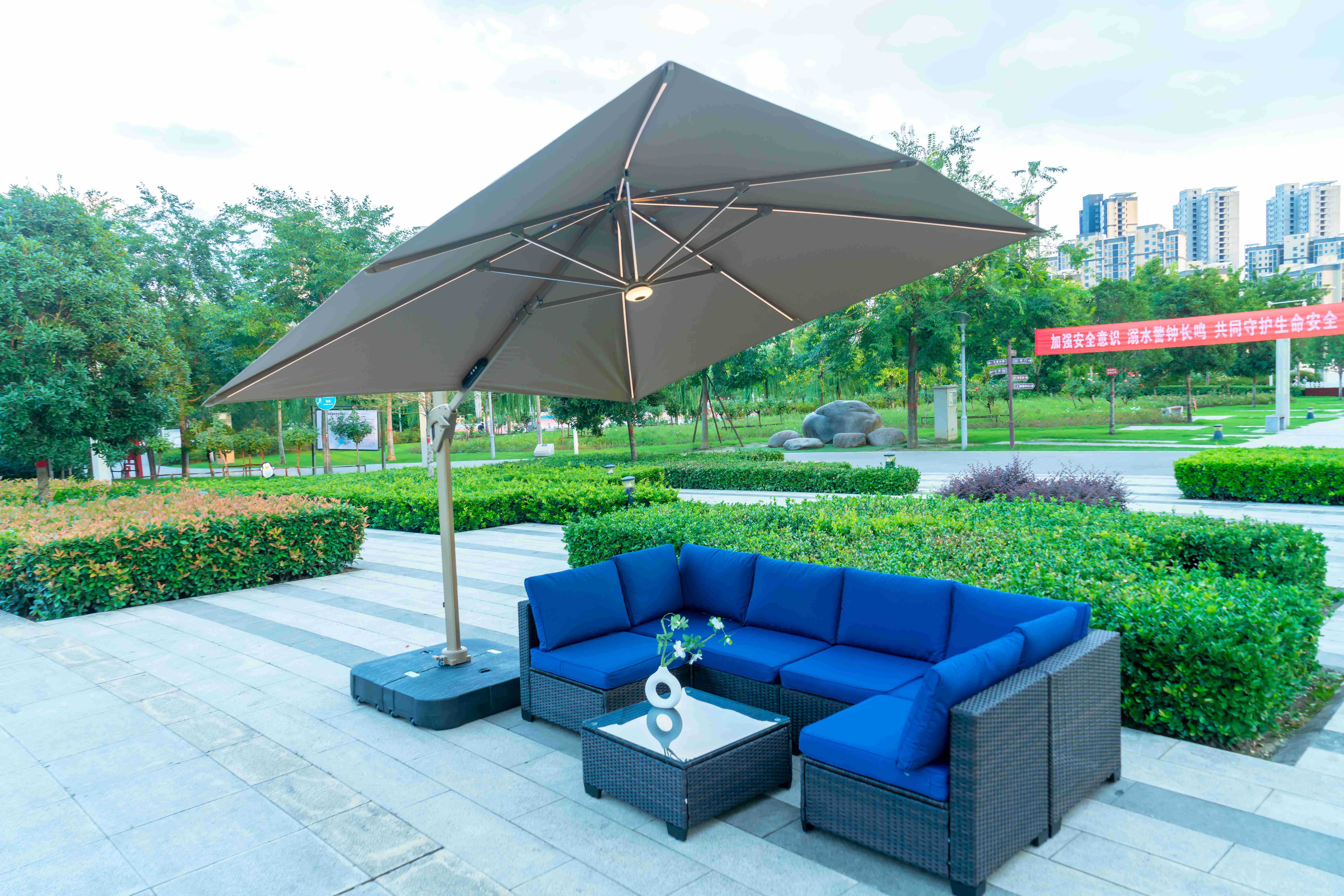 Garden Sofa Set Outdoor Furniture Steel Modern Sofa Dining Residential Multifunctional Plastic Rattan Patio Luxury