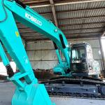 SK200-8 Used Kobelco Excavators Middle Size 0.8m3 Bucket Capacity 114KW