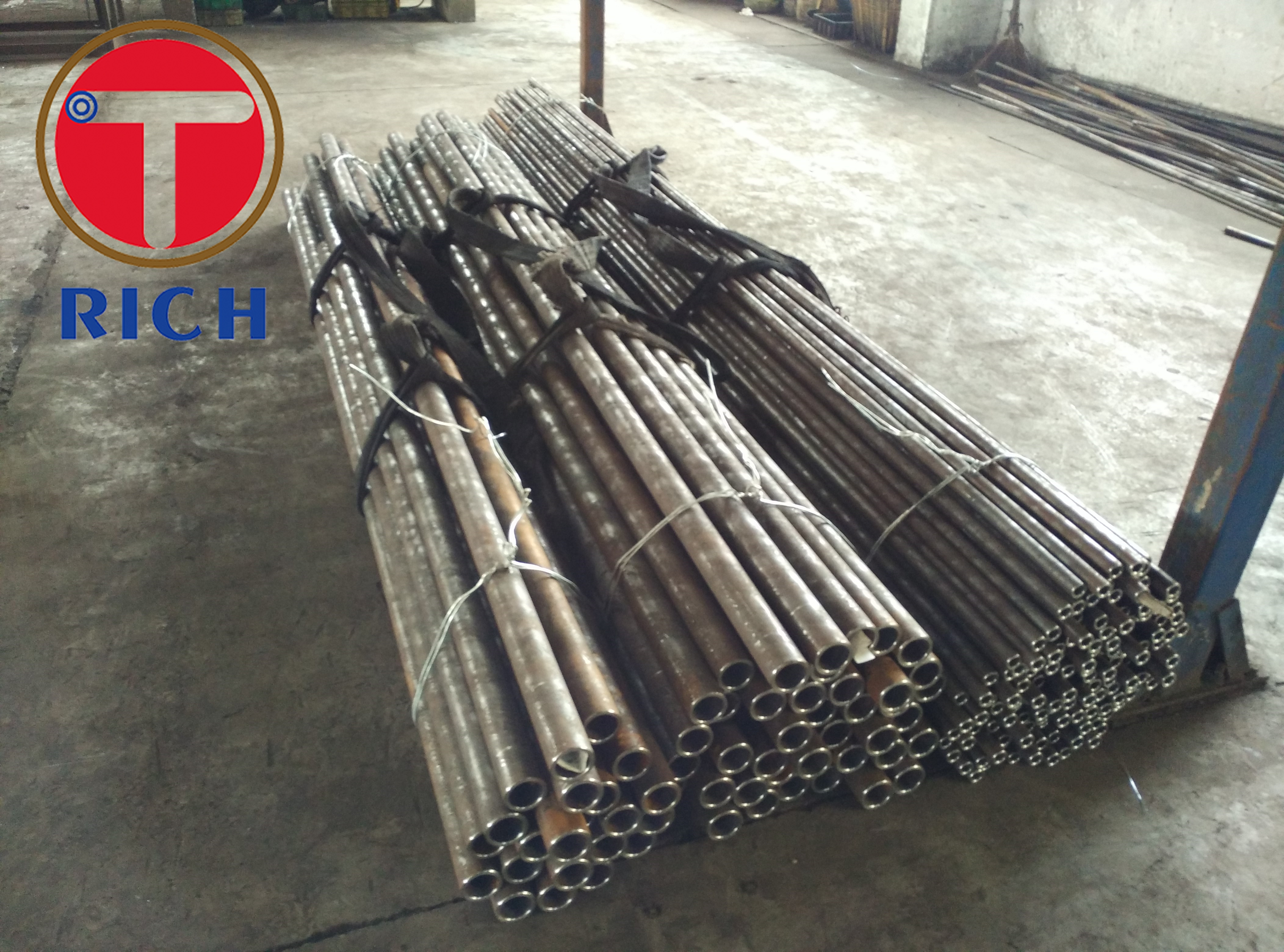 20CrNiMo GCr15 OD 114mm Bearing Automotive Steel Pipe