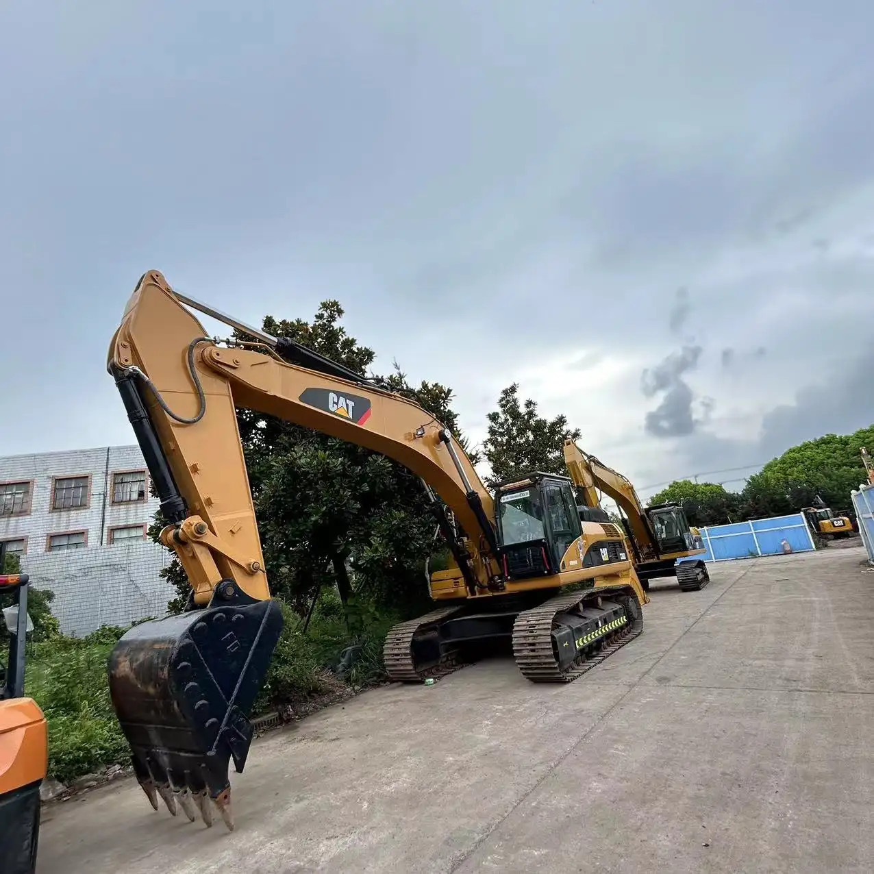 New Arrival Used CAT 336D Excavator 36 Ton Heavy Equipment Digger for Mining