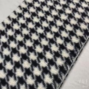 China Printed Patterned Sherpa Fleece Fabric 300gsm 150D For Blankets on sale