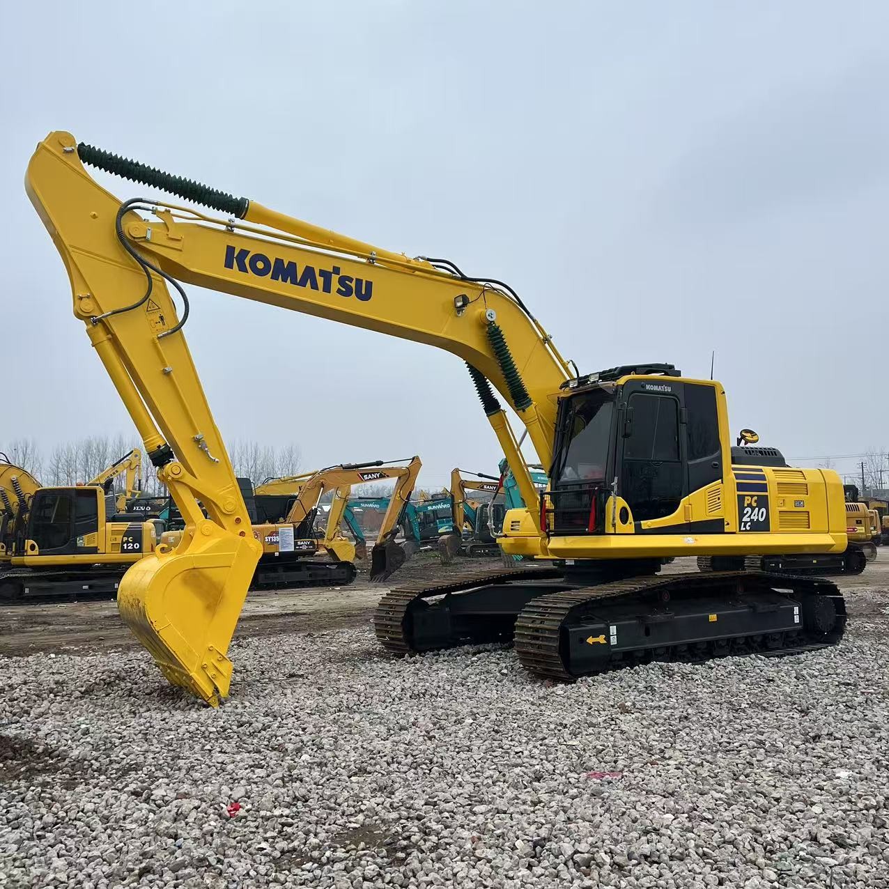 Second Hand Komatsu Pc240-8 Construction Project Excavator 24 Ton Original Digger