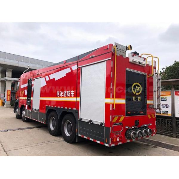 580 Horsepower 90m Jet Height 18.1cbm Water Foam Fire Truck