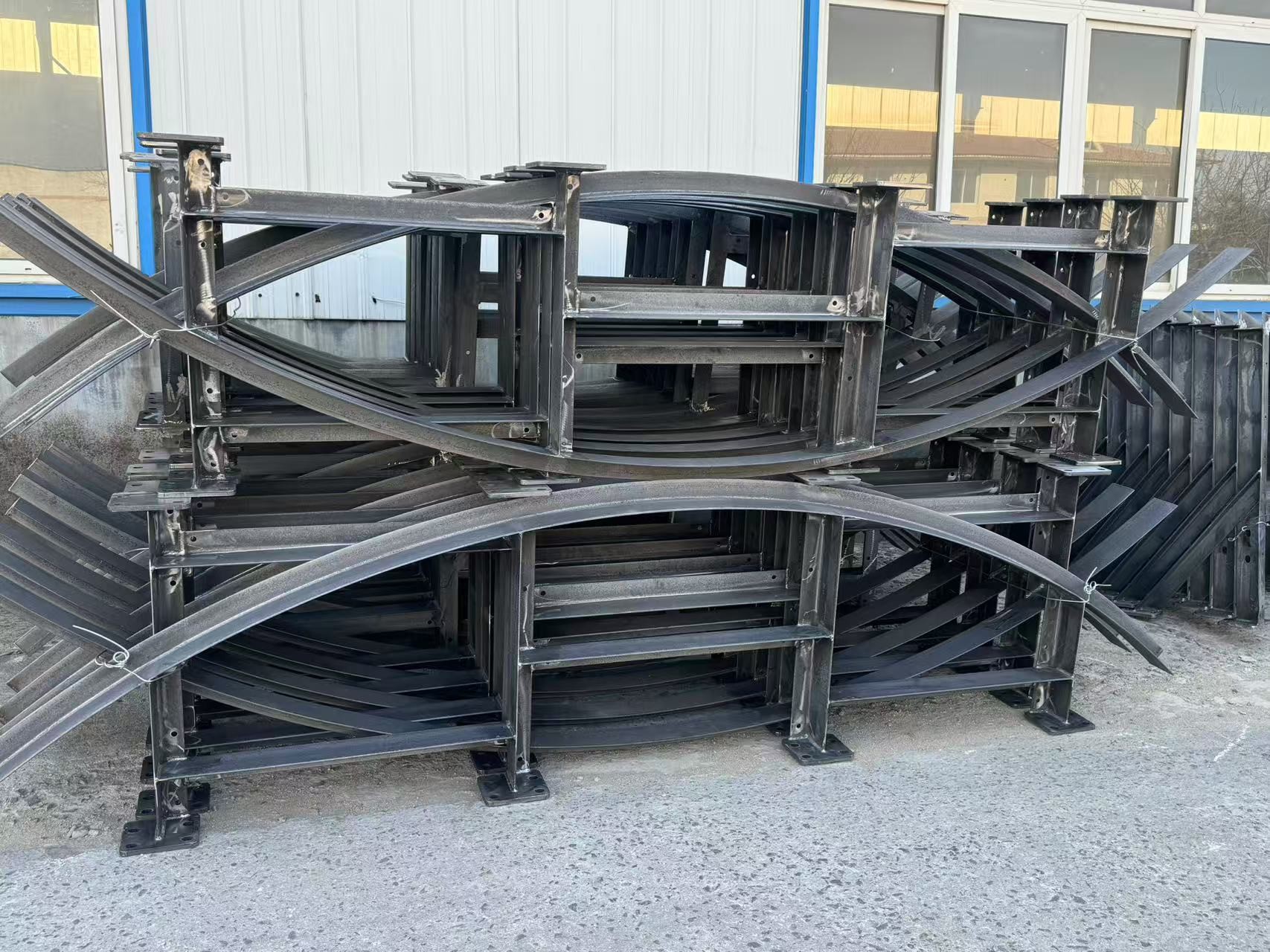 Silver Bottom Cabinet Mounting Platform For Wind Tower Customized