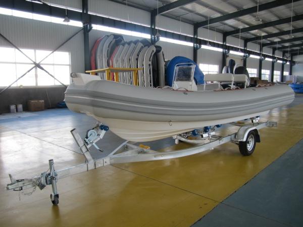 Professional Galvanized Steel Boat Trailer 550cm Durable Single Axle Boat