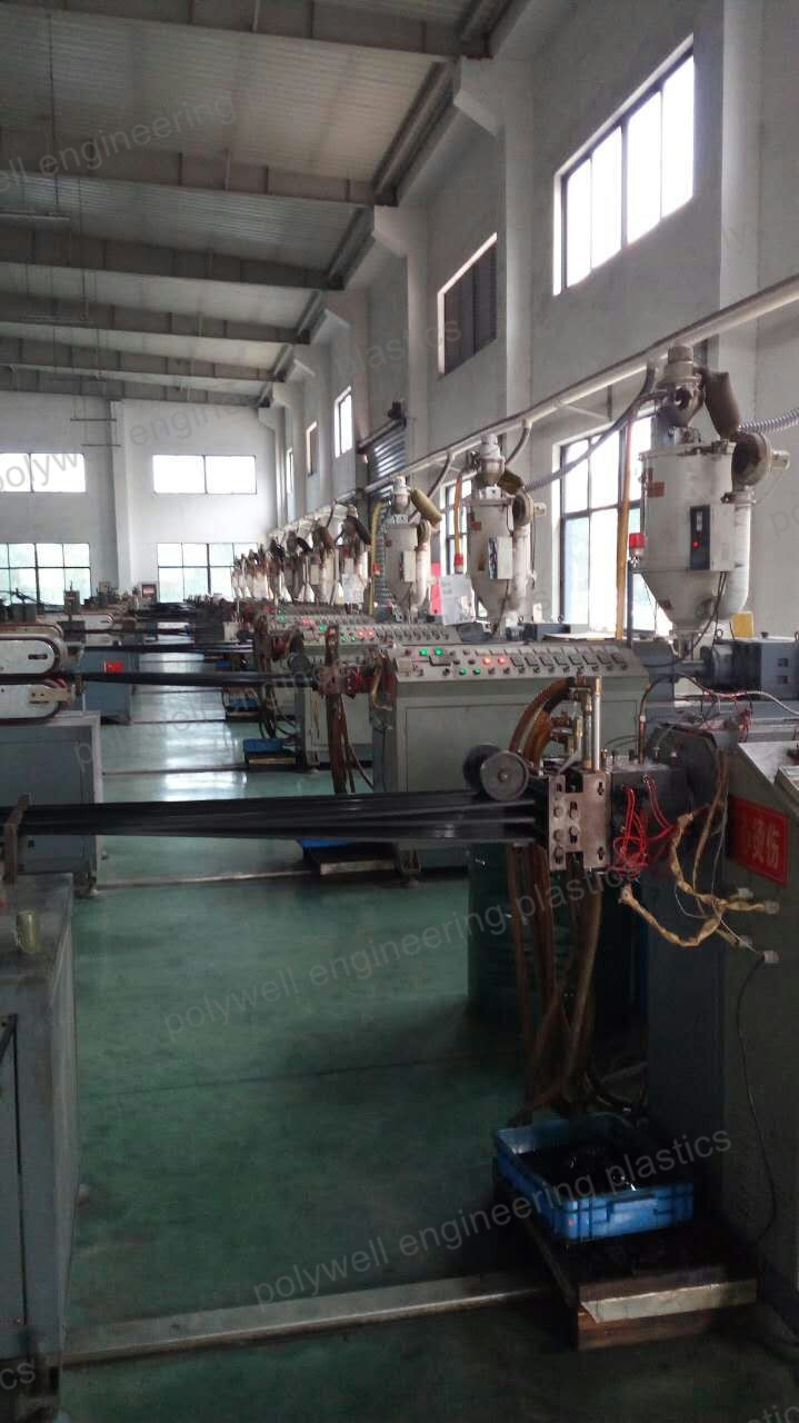 Extrusion Machine Polyamide Plastic Profile Extruder Machine Produce Thermal Break Strip
