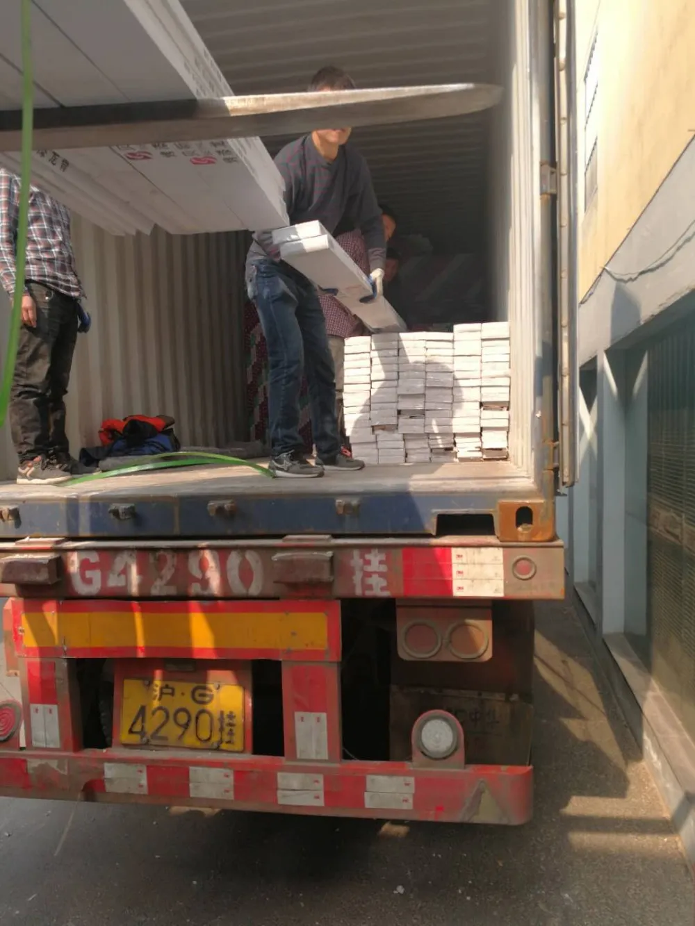 Aluminum Sound Insulation Glass Frame Curtain Wall 6mm Curtain Wall Facade System