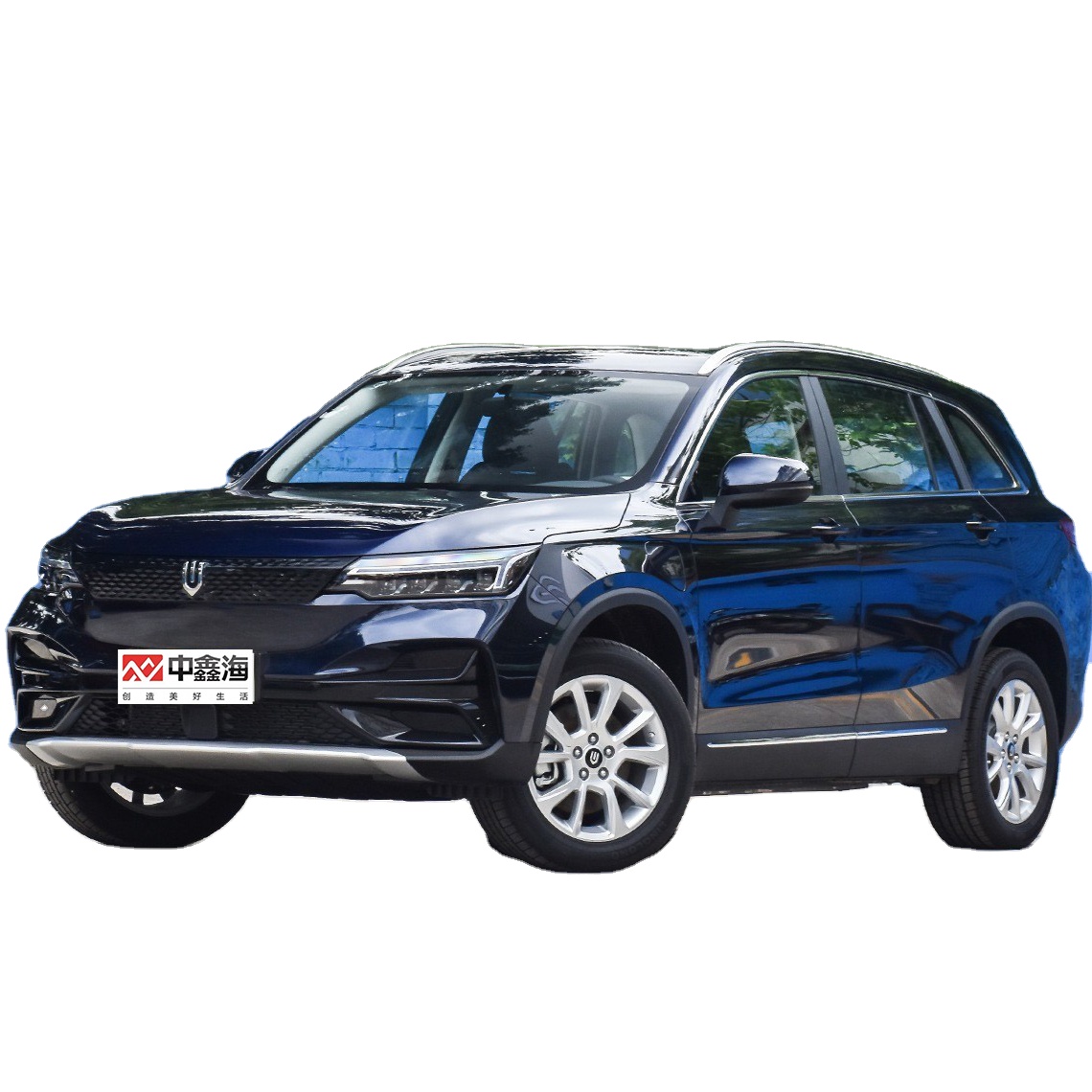 Hot-selling new energy vehicle Chuangwei EV6 has a battery life of 620 kilometers and a large body capacity Happy edition