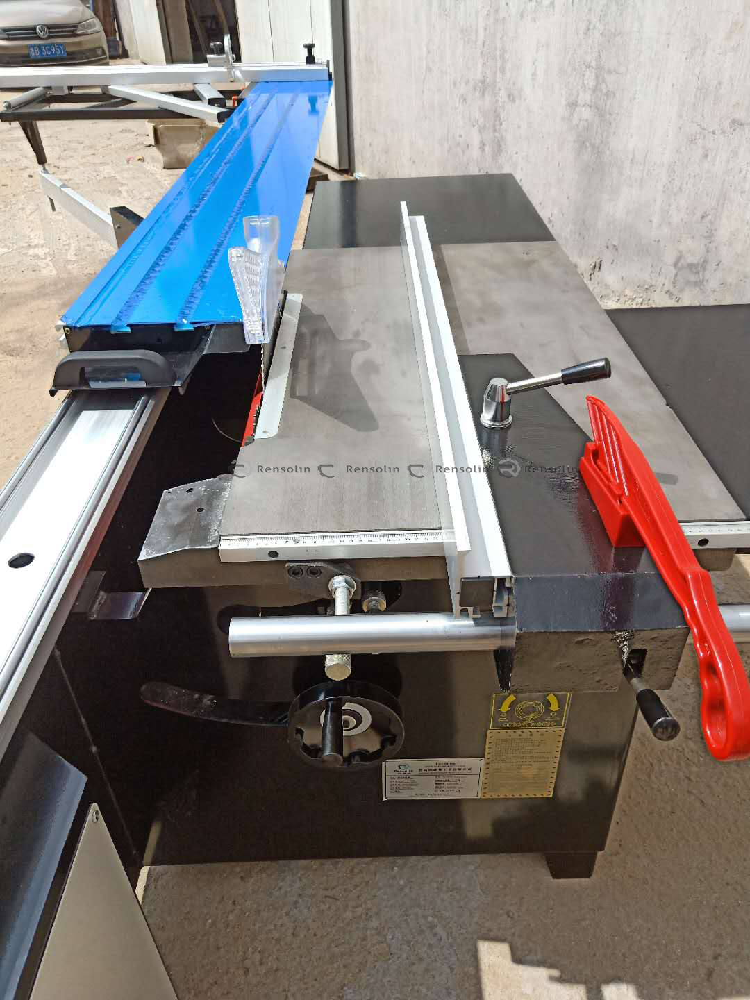 3000mm Wood Cnc Panel Saw Machine 20mm Dia Sliding Table Saw Machine