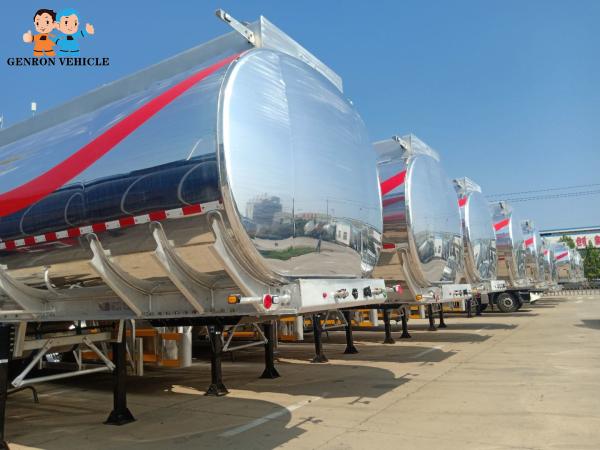 3 Axles 42000L Beautiful Mirror Aluminum Liquid Tanker Trailer Exported To Saudi