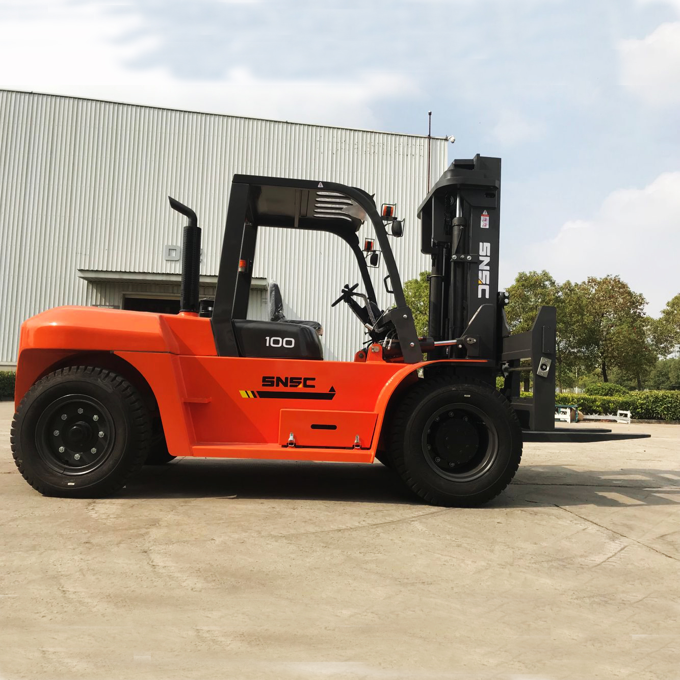  FD100 10 Ton Diesel Forklift With glass boom durable and high hardness material suitable for glass industry