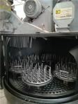 Load 400kg Turntable Shot Peening Machine Casting Parts Cleaning