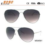 2017 fashion metal sunglasses with 100% UV protection lens, suitable for men and
