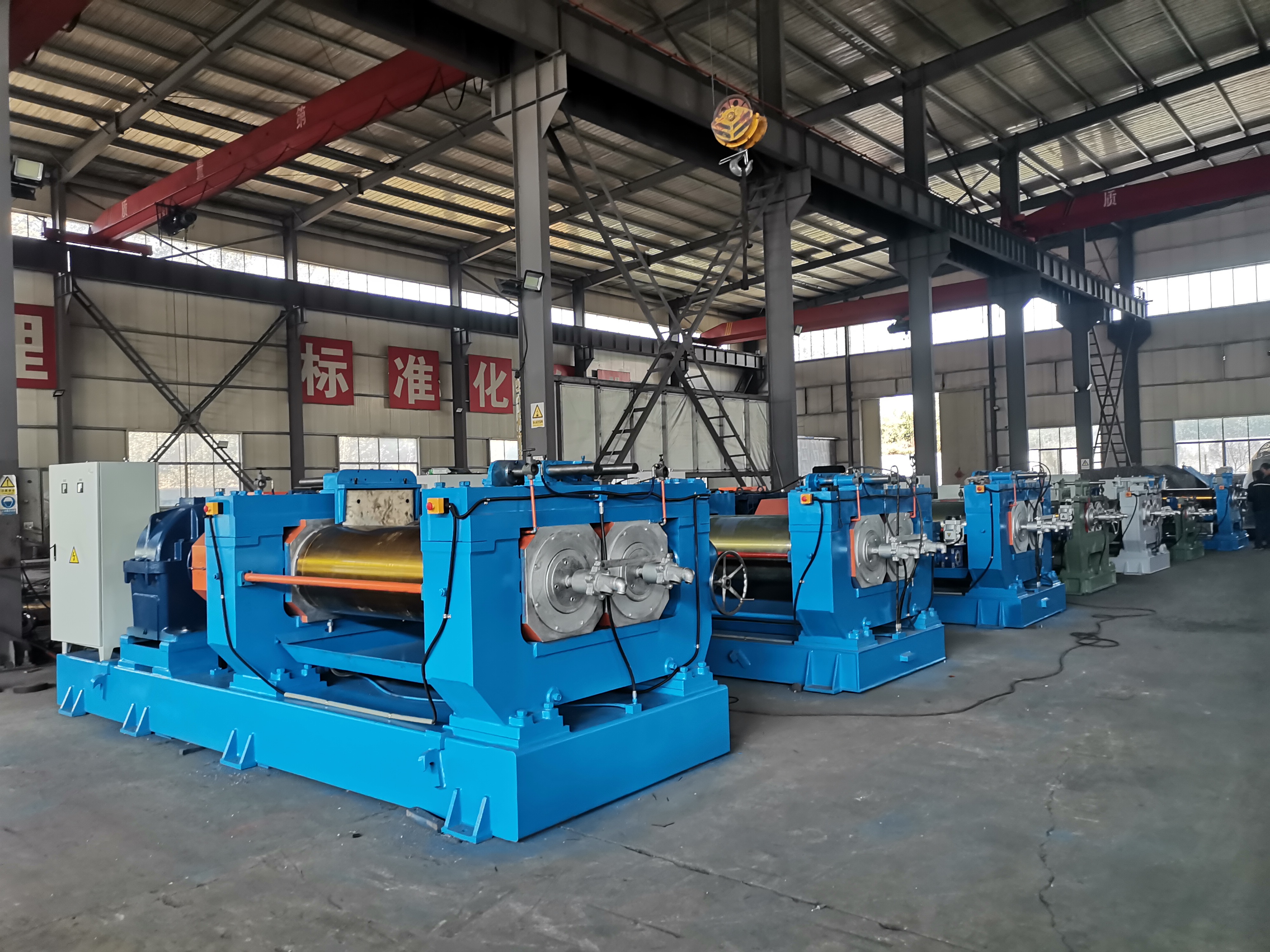 450mm Roll Diameter 55kW Motor Power Rubber Mixing Mill for 6-24 inch Rubber Compound