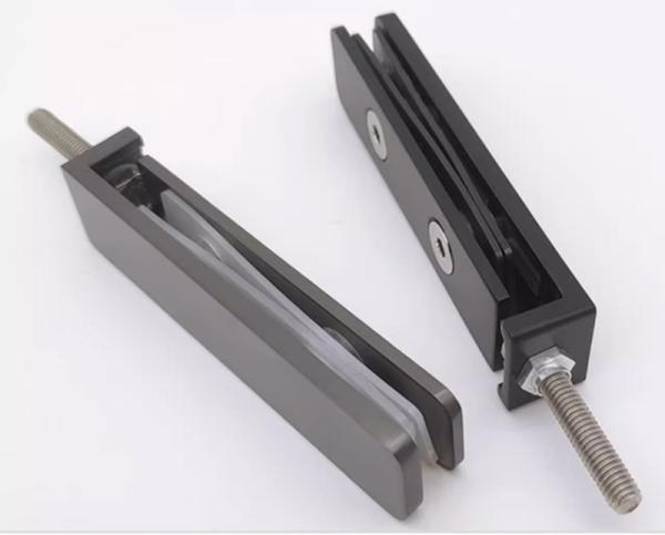Precision Casting Shower Room Accessories SUS304 Glass Shower Door Clips