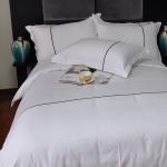 Hotel Bed Sheet Set in 100% Cotton with 300tc Thread Count and GOOSE DOWN