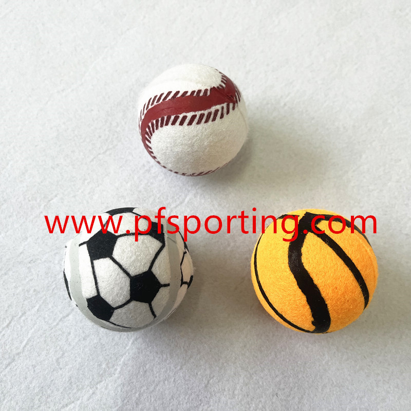 High Quality Vking Manufacturer Supply Free Sample Rubber Toy Pet Training Toys Squeaky Rubber Ball for Small Large Dogs