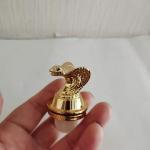 Customized Logo Animal Head Bottle Caps for Sophisticated Glass Collar Wine