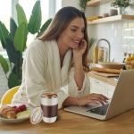 Rechargeable Automatic Magnetic Self Stirring Coffee Mug 12 Ounces